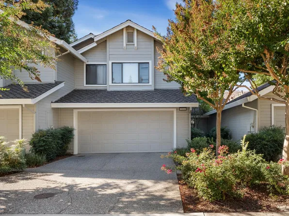 2066 University Park Dr, Sacramento, CA 95825