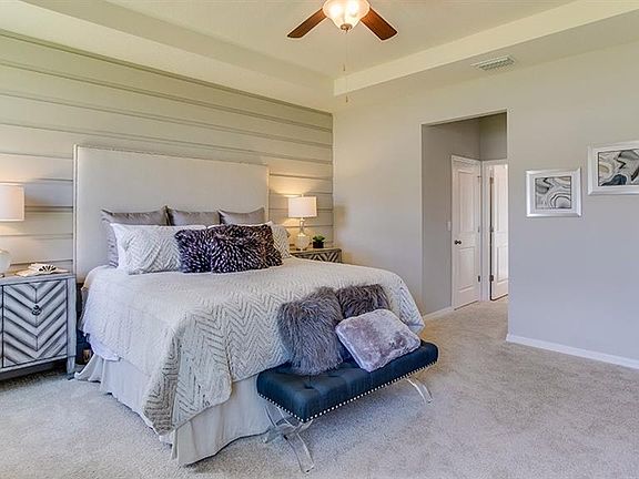 7th image of this home