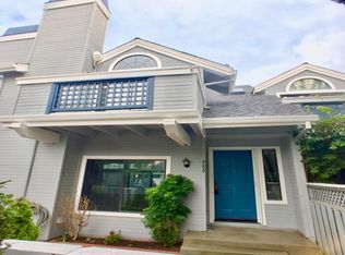 465 Mountain Laurel Ct, Mountain View, CA 94043