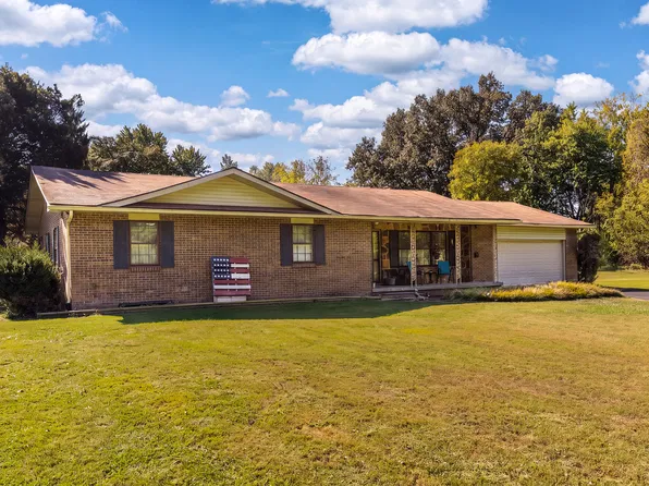 2201 McHaney Rd, Harrisburg, IL 62946