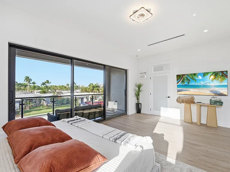 1308 Avocado Isle — Photo 44