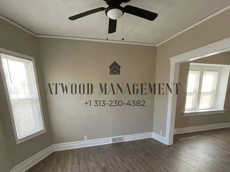6439 Fischer Ave — Photo 5