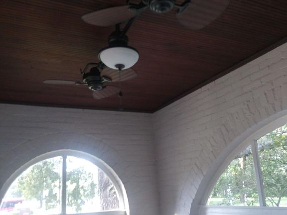 2nd image of 3944 Park St