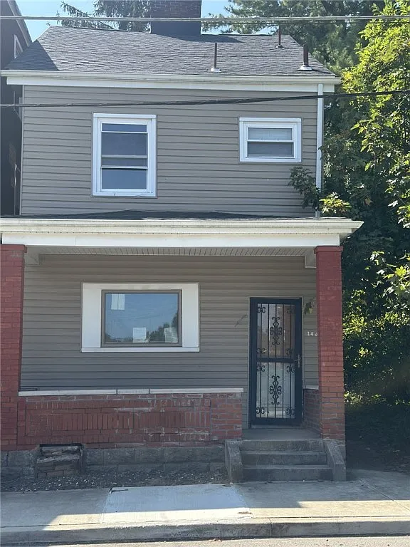 148 Winslow St photo 1
