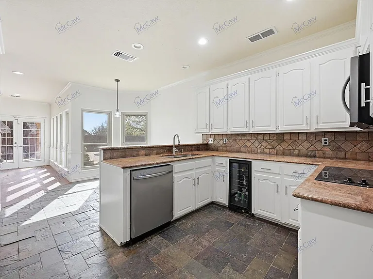 3407 Bowden Hill Ln N — Photo 9