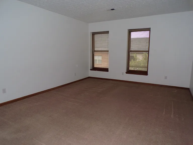 687 N High St #3-D — Photo 7