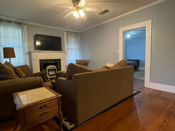 2717 Hazel St, Texarkana, TX 75503