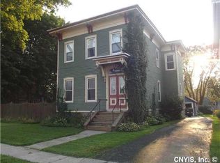 11 Perry St, Auburn, NY 13021