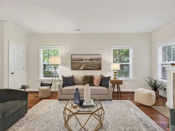816 Great Marsh Ave, Chesapeake, VA 23320