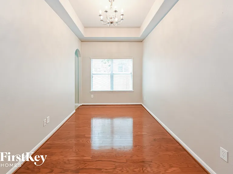 2729 Domenico Ln — Photo 5