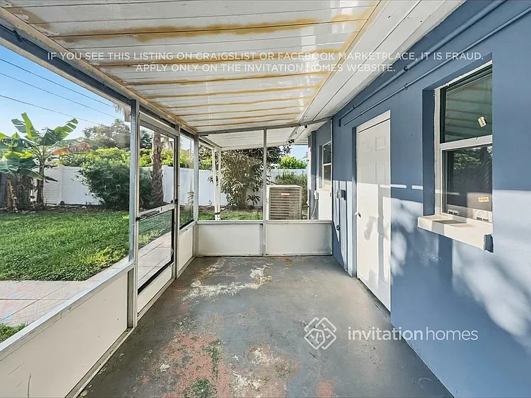 12160 Croft Dr — Photo 17