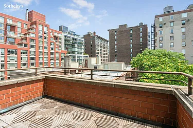 Rented by Sotheby's International Realty