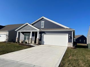 523 Curry Dr, Pataskala, OH