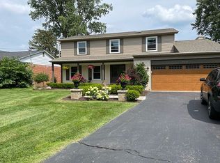 9507 Steep Hollow Dr, White Lake, MI