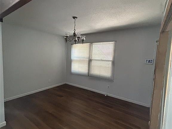 5th image of 1300 California Dr