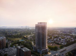 1 Fairview Rd E #903, Mississauga, ON L5A 4C6