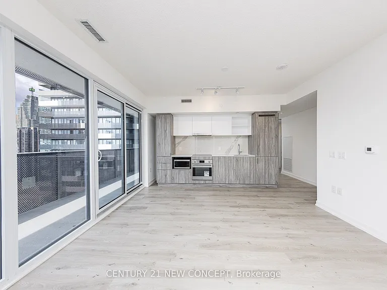 138 Downes St S #3011 — Photo 8