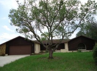 8006 Greenbrier Ct, Spring Hill, FL 34606