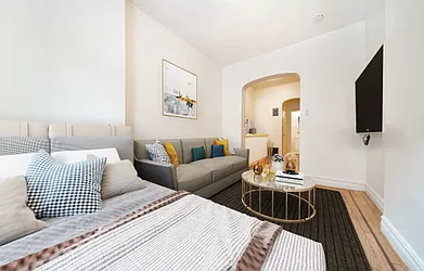 Rented by Living New York