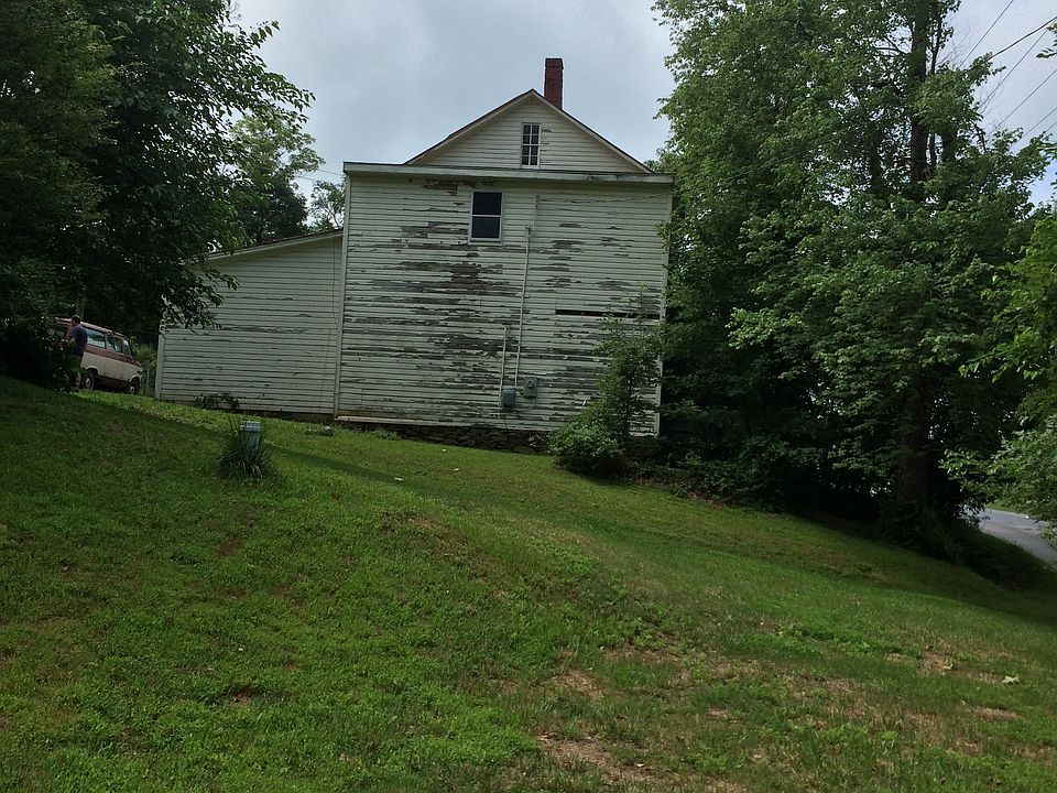2nd image of 15948 Union Chapel Rd