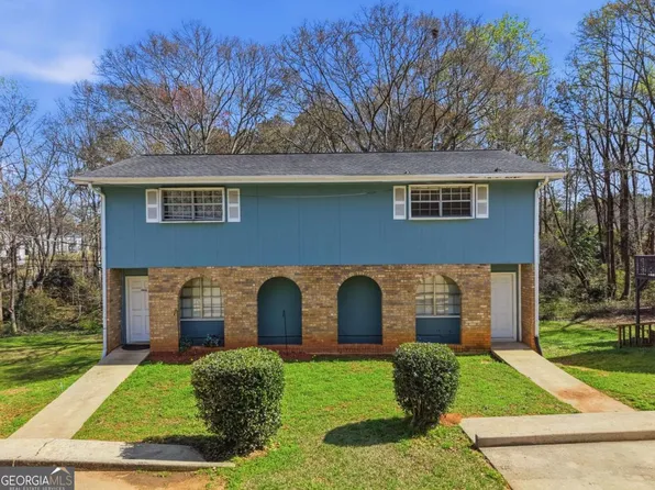 1069 Laurel Ln NW, Conyers, GA 30012
