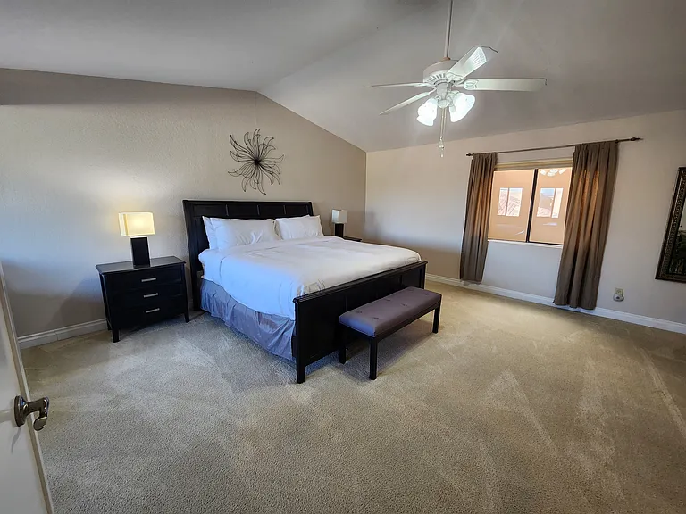 Main Bedroom King bed with TV and office - large full bathroom