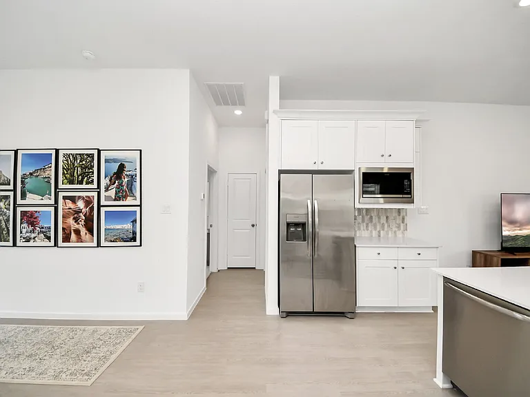 2406 Aquamarine Ln — Photo 13