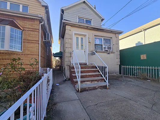 Rented by Brooklyn Property Group LLC | media 4