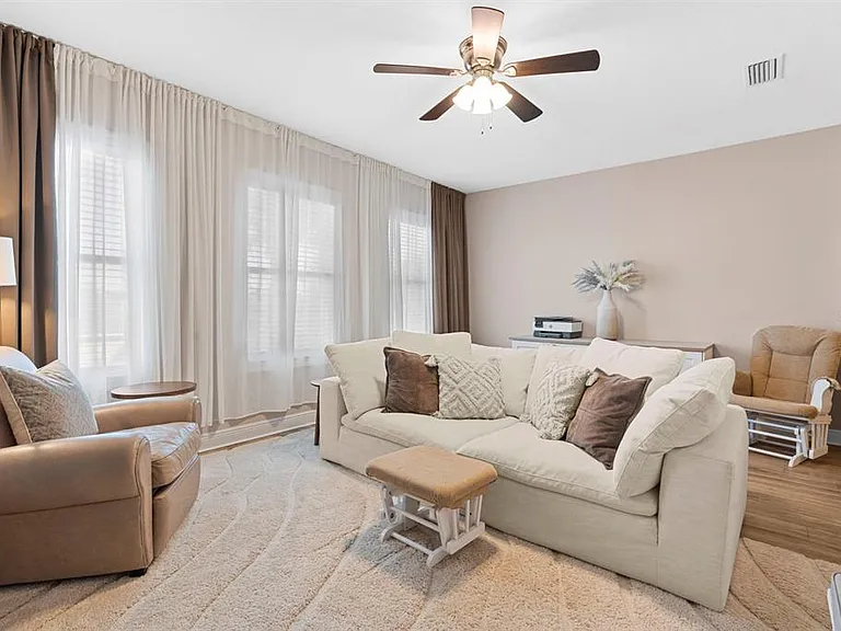 6440 Tideline Dr — Photo 38