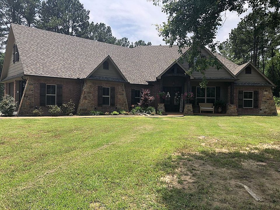 1st image of 161 Heather Ln