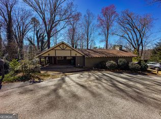 218 Prime Hill Dr, Clayton, GA 30525