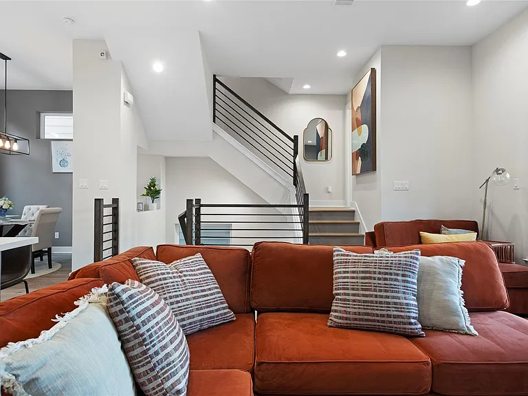 1410 Milby St #C — Photo 16
