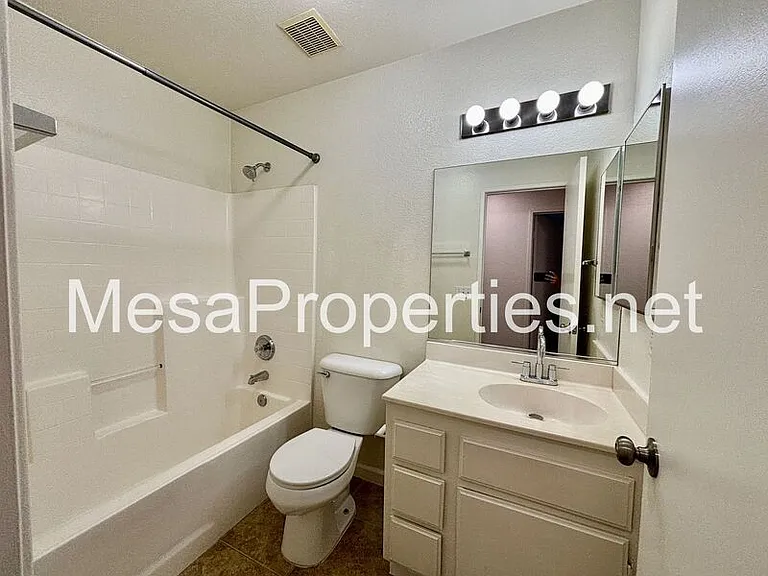 13539 Merry Oaks St — Photo 15