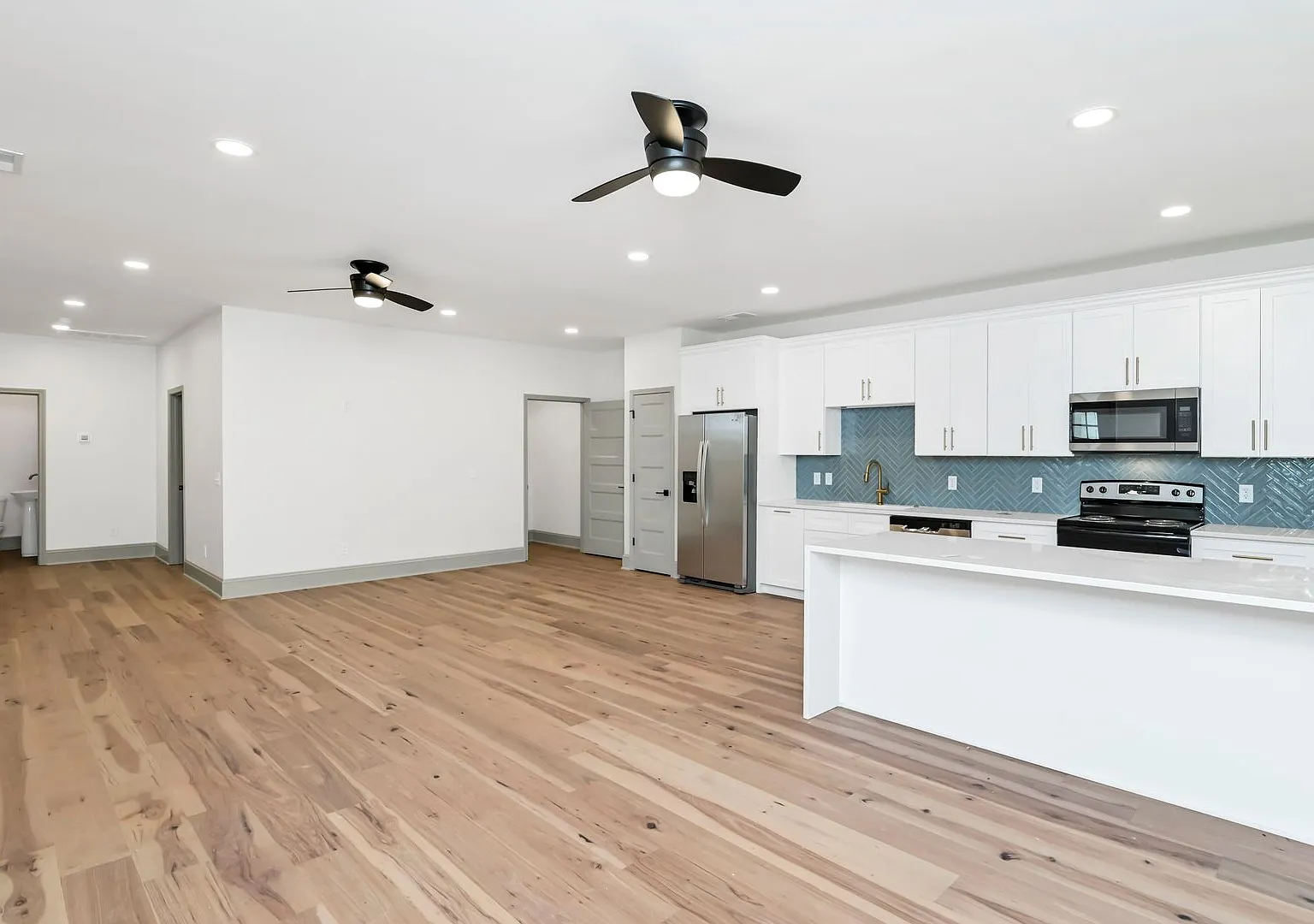1500 Barnwell St — Photo 4