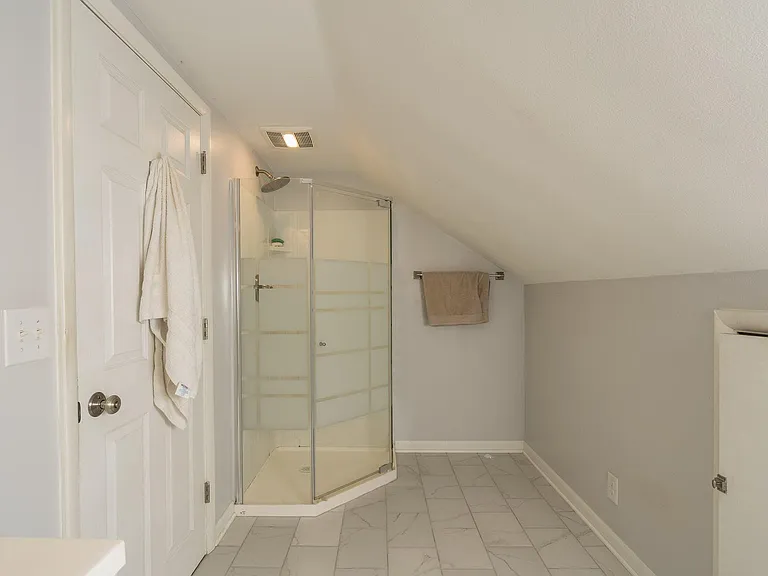 Upstairs Primary Suite