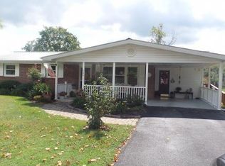 235 Oak Glen Cir, Fall Branch, TN 37656