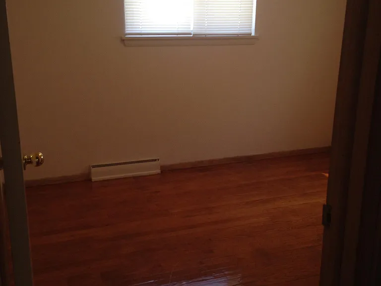 8425 W Mill Rd — Photo 6