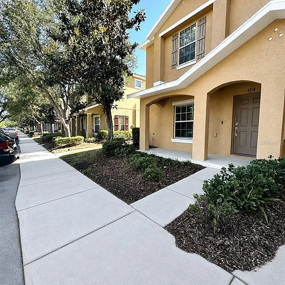 4714 Chatterton Way — Photo 3