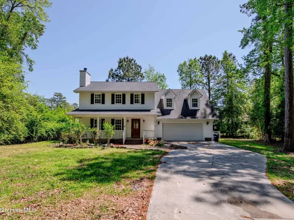 411 Candlewood Drive, Jacksonville, NC 28540