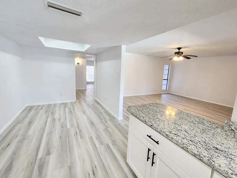 4813 Nash Dr — Photo 11