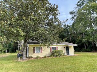 915 Ebenezer Rd, Rincon, GA 31326