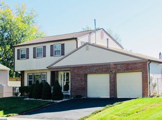 608 Arlington Rd, Fairless Hills, PA 19030
