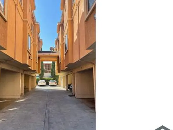 1276 W 39th St APT 2, Los Angeles, CA 90037