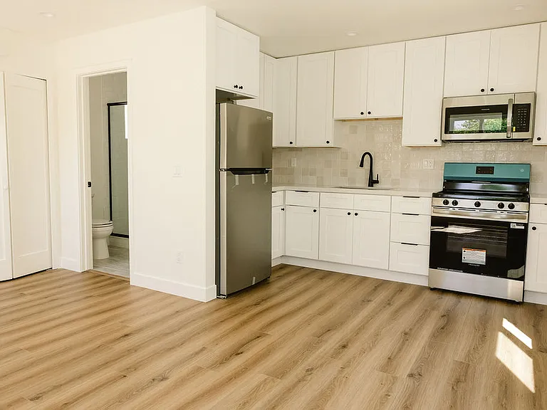 245 Hurst Ave #247 — Photo 12