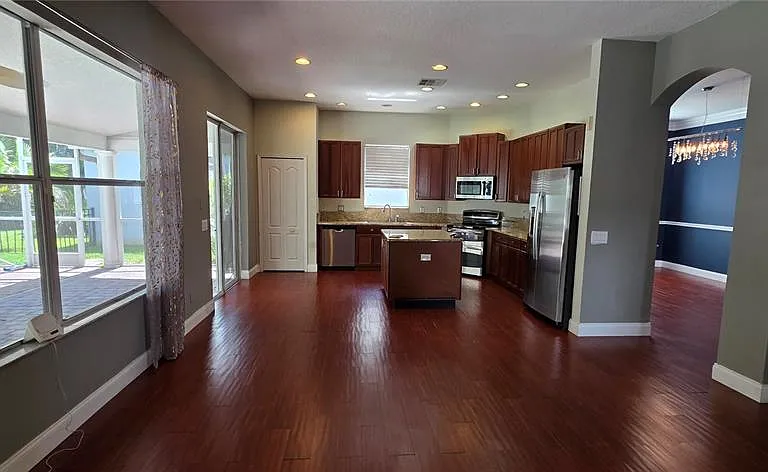 11609 Greensleeve Ave — Photo 13