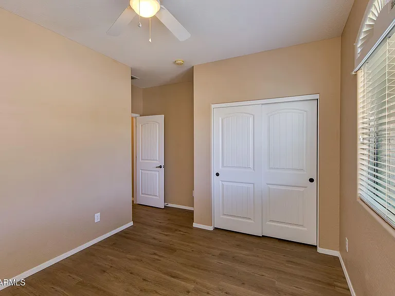 613 W Stanley Ave — Photo 28