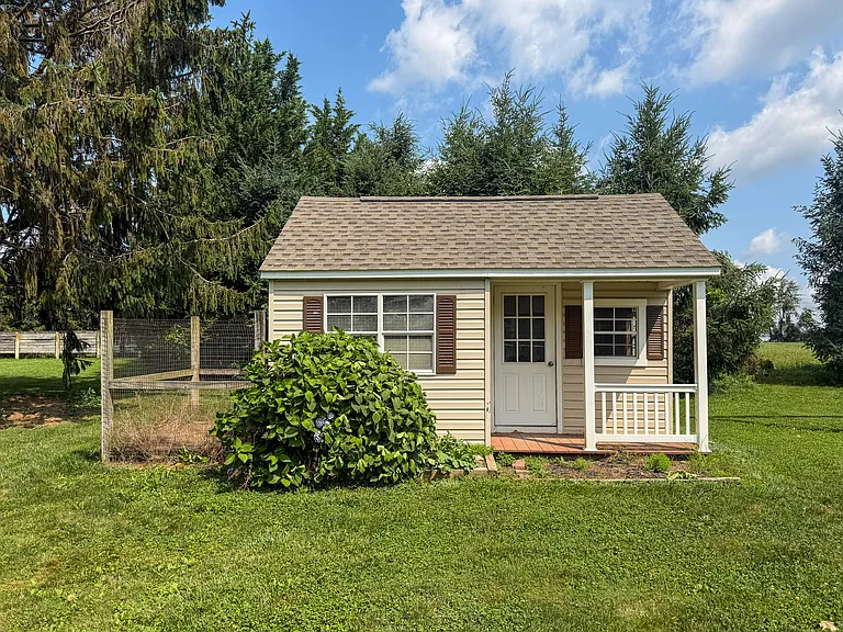 1835 Brunnerville Rd — Photo 38