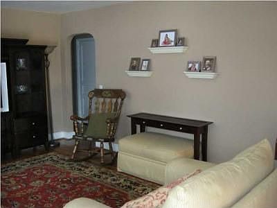 5th image of 2108 Ashmore Ave
