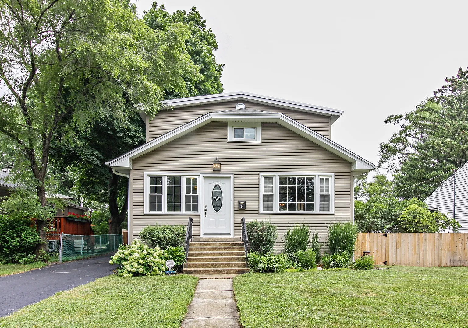 44 W Kenilworth Ave photo 1