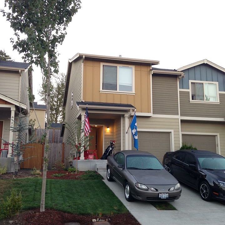 1st image of 4033 82nd Ave NE